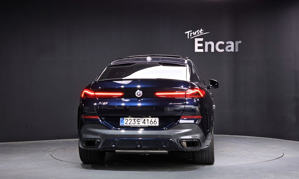 BMW X6 xDrive40i M Sport, 2025
