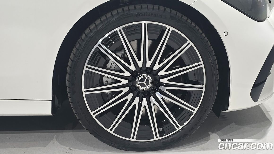 Mercedes-Benz CLE-Class CLE450 4MATIC Cabriolet, 2025
