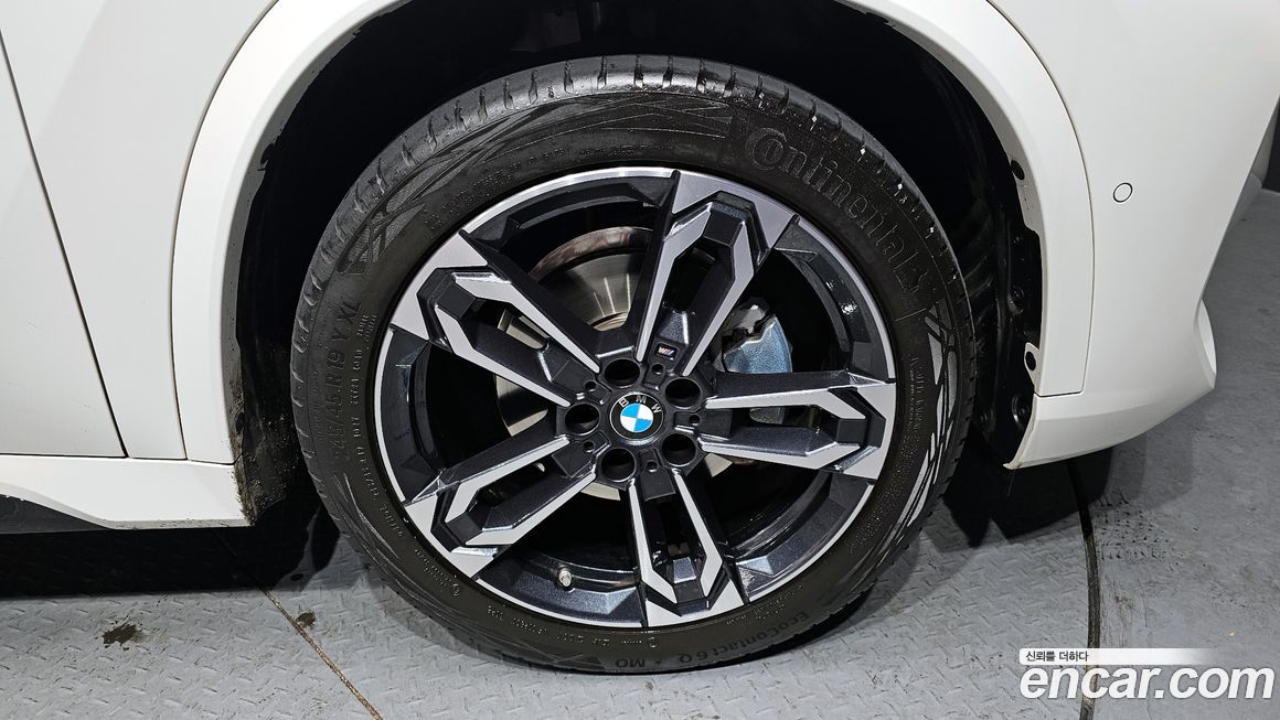 BMW X1 sDrive 20i M Sport, 2023