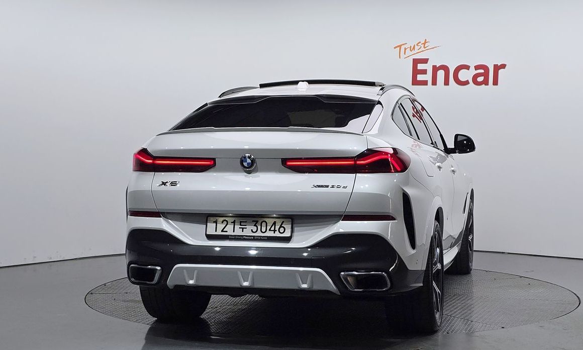 BMW X6 xDrive30d M Sport, 2024