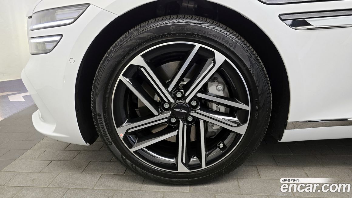 Genesis G80 Gasoline 2.5 Turbo AWD, 2025