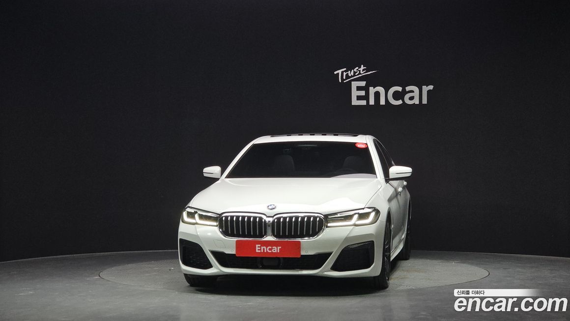 BMW 5-Series 520i M Sport, 2023