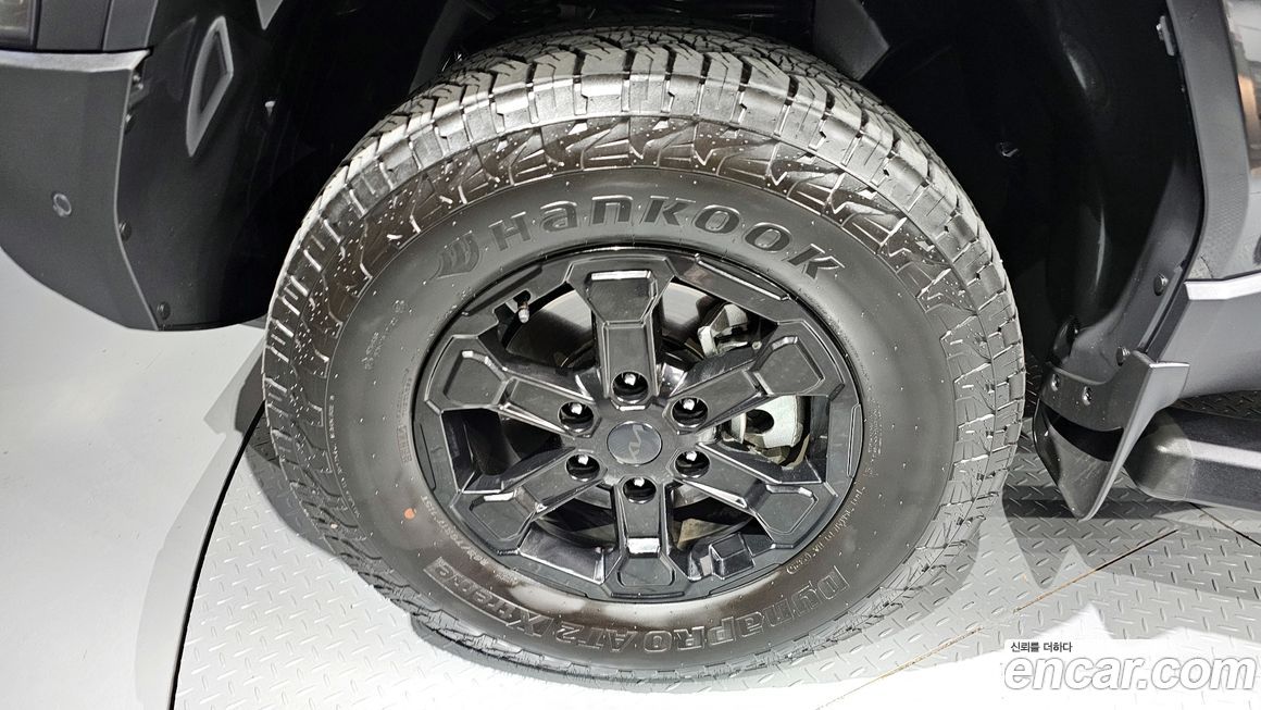 Kia Tasman 2.5T Gasoline 4WD, 2026