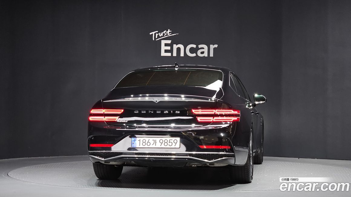 Genesis G80 Gasoline 2.5 Turbo 2WD, 2025
