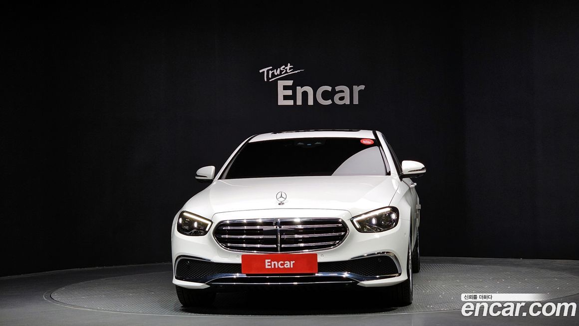 Mercedes-Benz E-Class E220d 4MATIC Exclusive, 2023