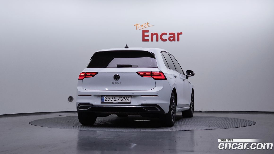 Volkswagen Golf 2.0 TDI Prestige, 2022