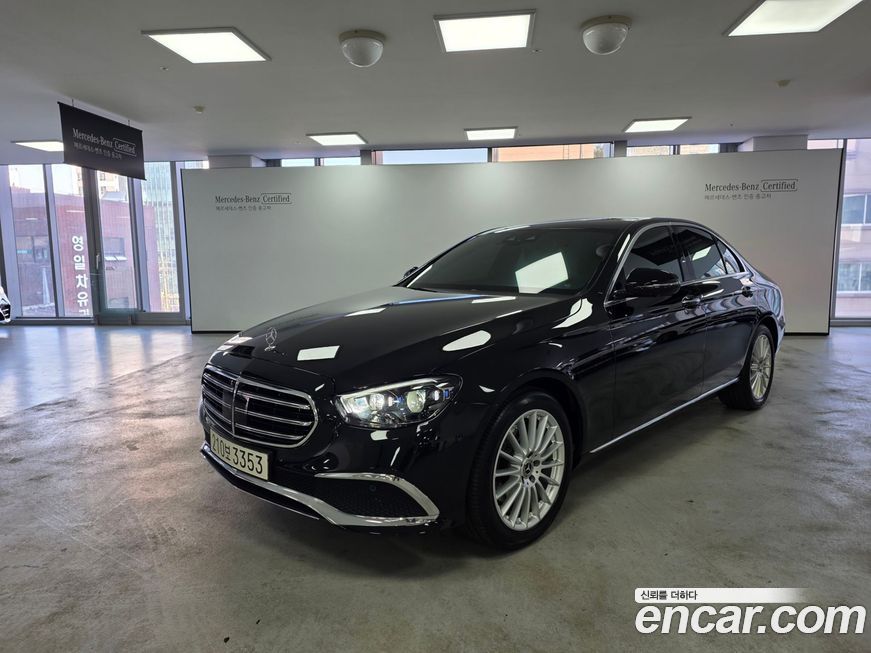 Mercedes-Benz E-Class E220d 4MATIC Exclusive, 2022