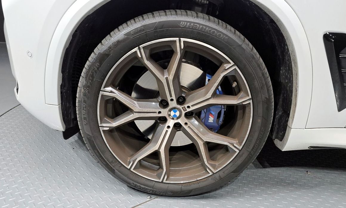 BMW X5 xDrive 40i M Sport, 2025
