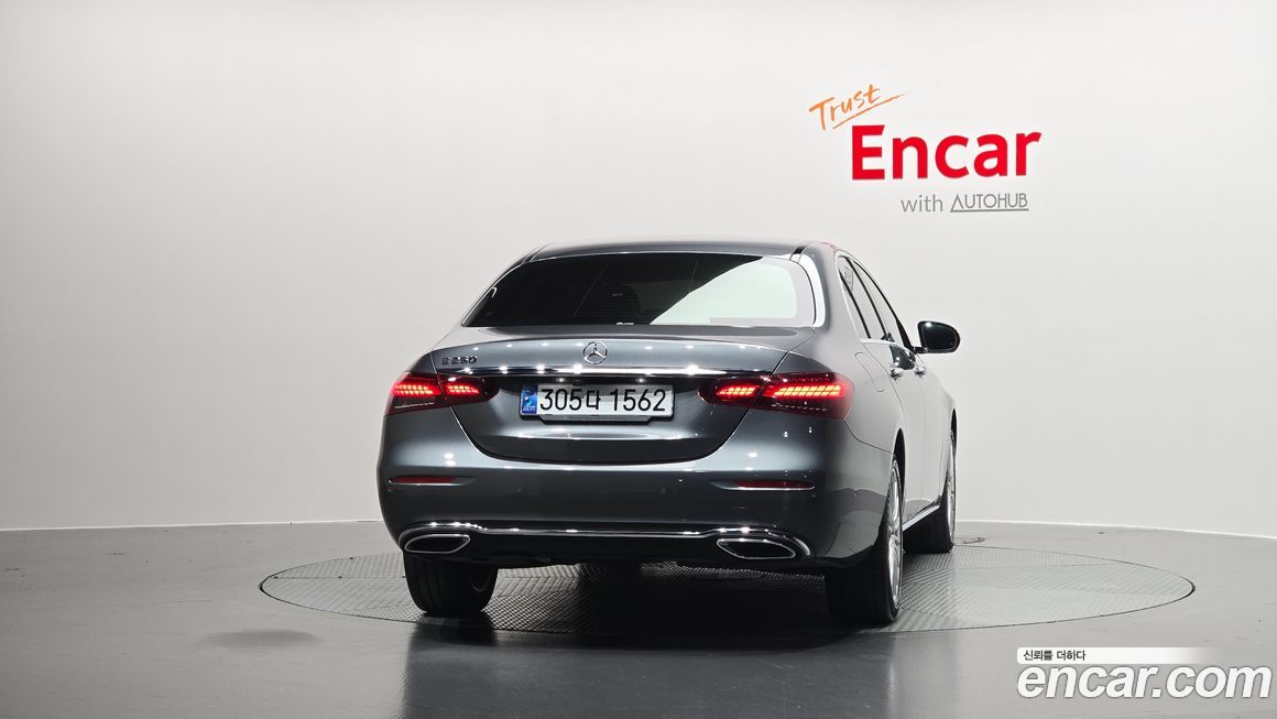 Mercedes-Benz E-Class E250 Exclusive, 2022