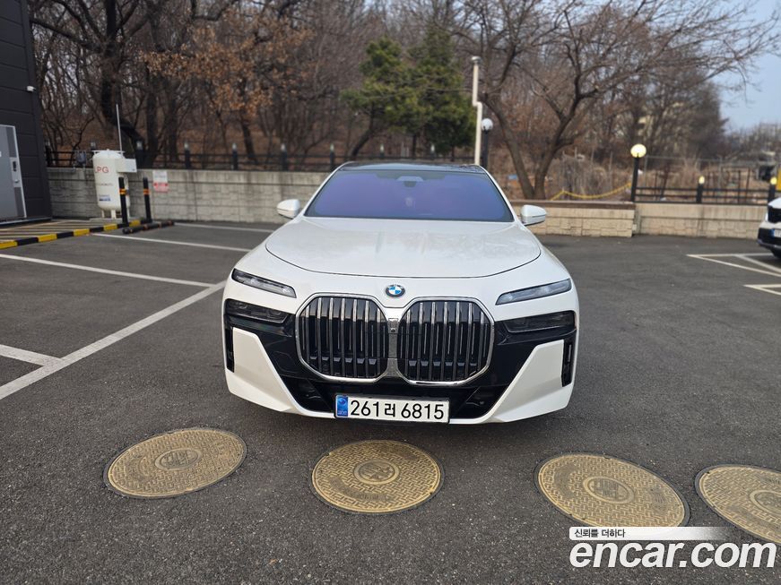 BMW 7-Series 740i xDrive M Sport, 2024