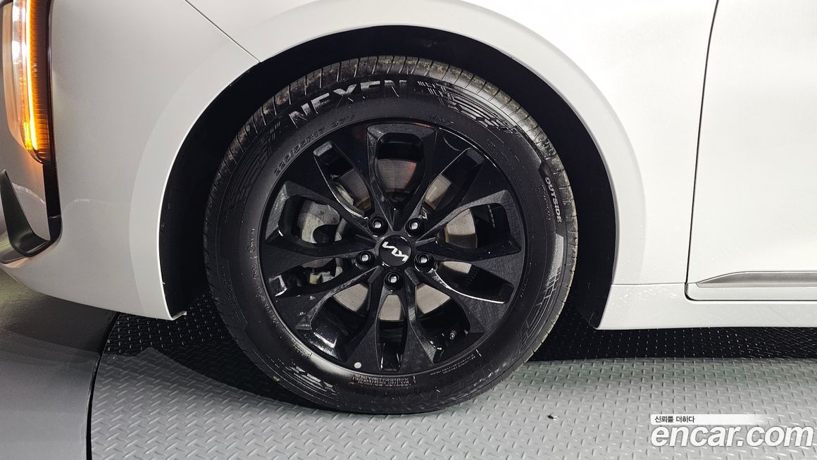 Kia K8 2.5 Gasoline 2WD, 2025