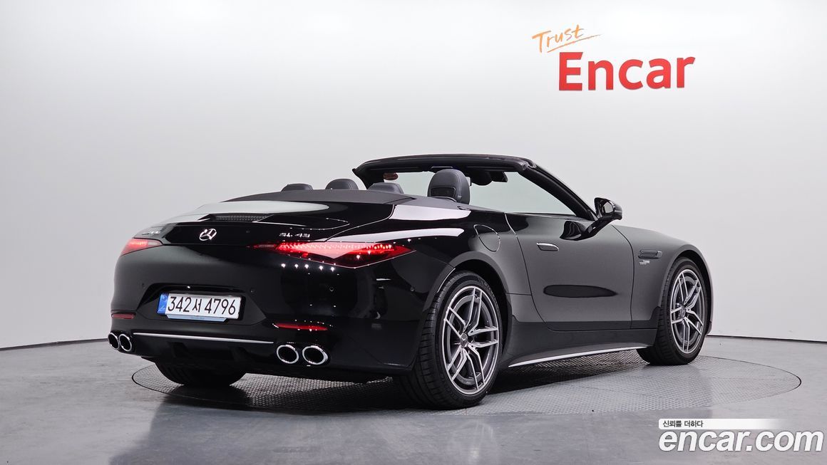 Mercedes-Benz SL-Class AMG SL43, 2025