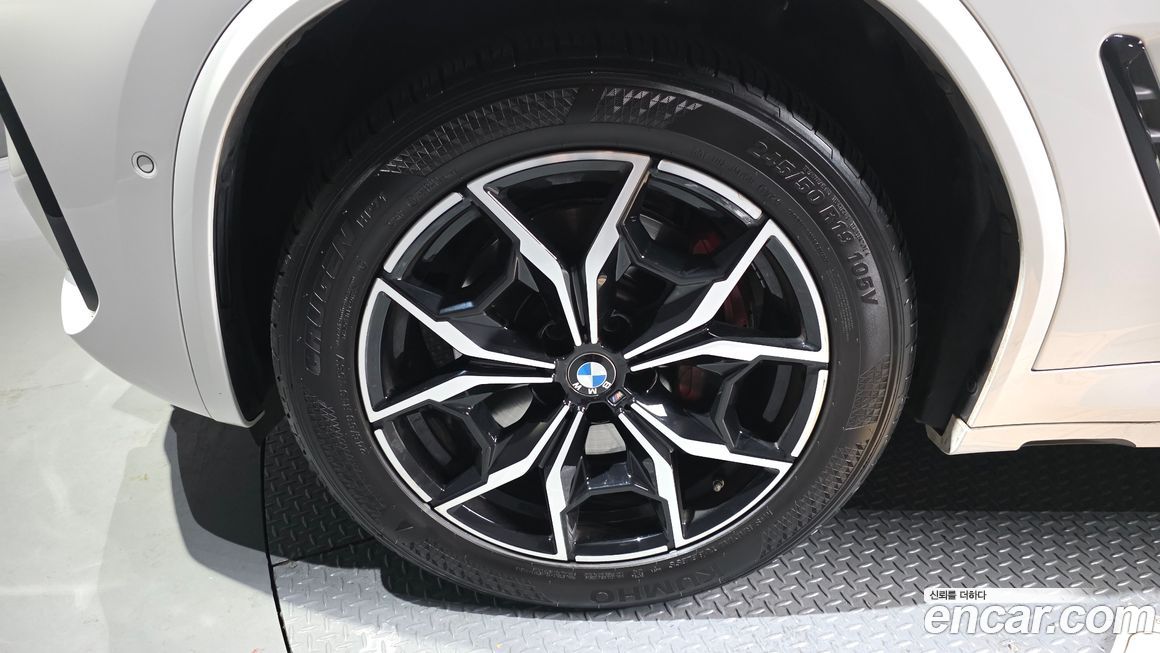 BMW X4 xDrive20i M Sports Pro, 2023