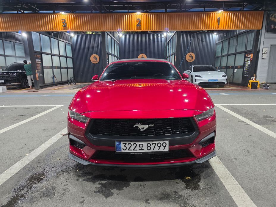 Ford Mustang 2.3 Ecoboost Premium Convertible, 2024