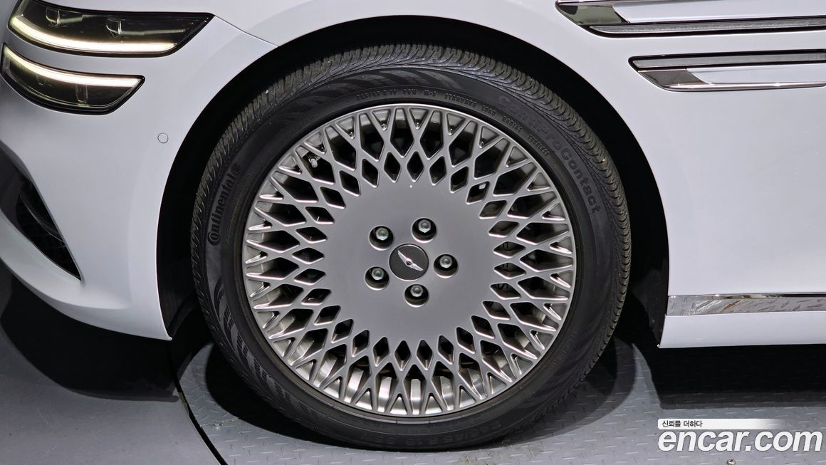 Genesis G80 Gasoline 2.5 Turbo AWD, 2024