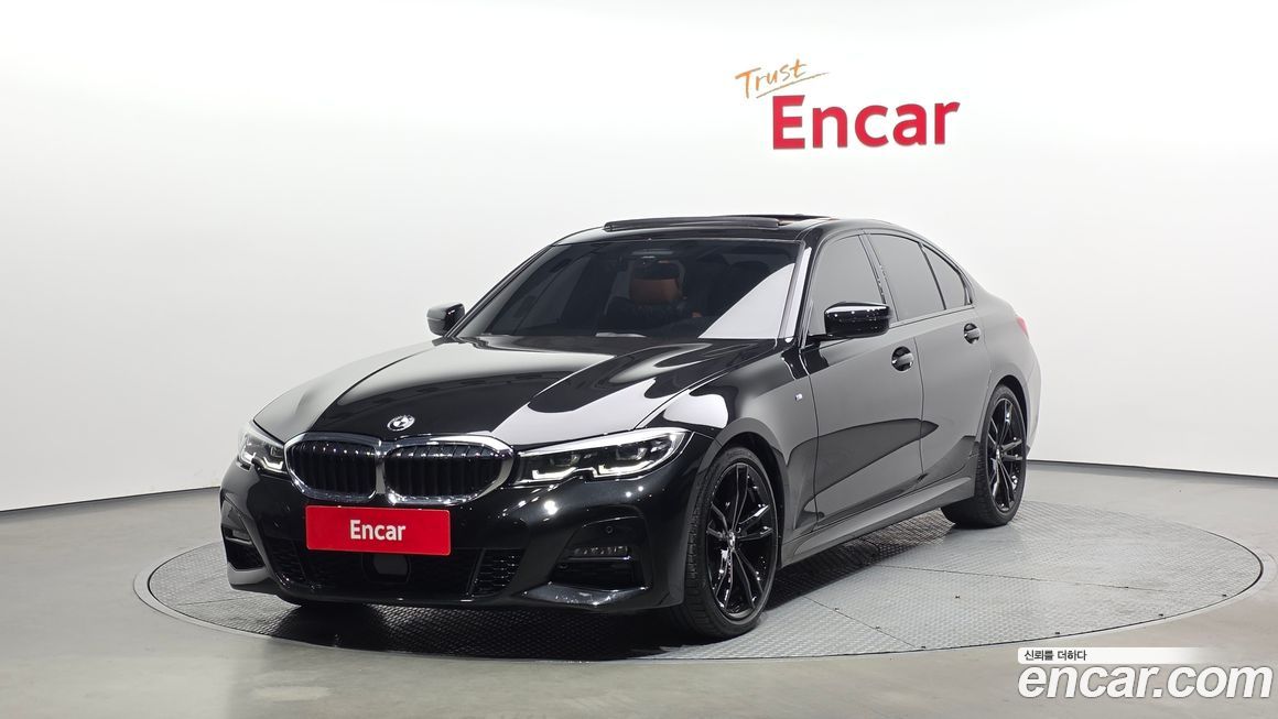 BMW 3-Series 320i M Sport, 2022