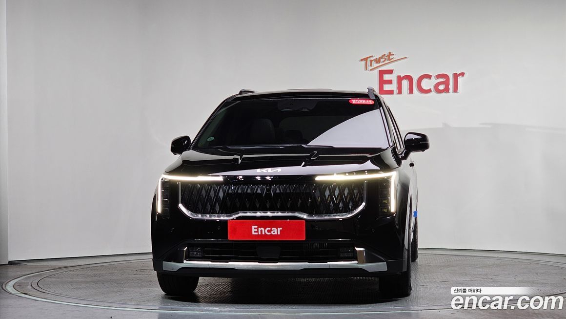 Kia Carnival 9-Seater Signature, 2025