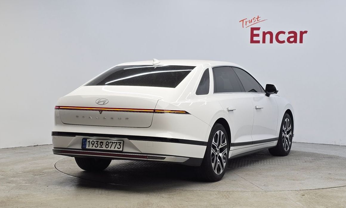 Hyundai Grandeur 2,5 Gasoline 2WD, 2023