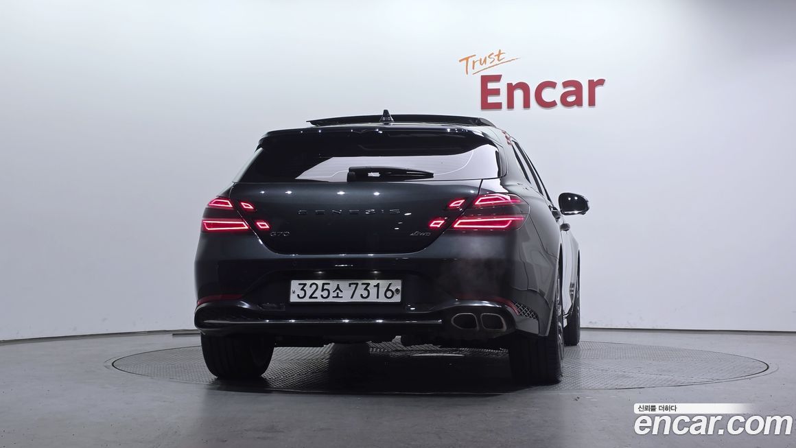 Genesis G70 Gasoline 2.0T 4WD, 2023