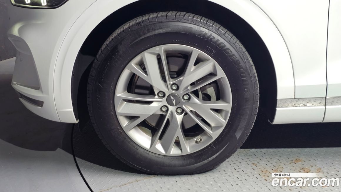 Genesis GV70 2.5T Gasoline 2WD, 2024