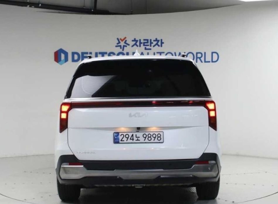 Kia Carnival 9-Seater Noblesse, 2024