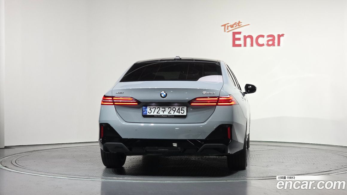 BMW 5-Series 523d xDrive M Sport, 2024