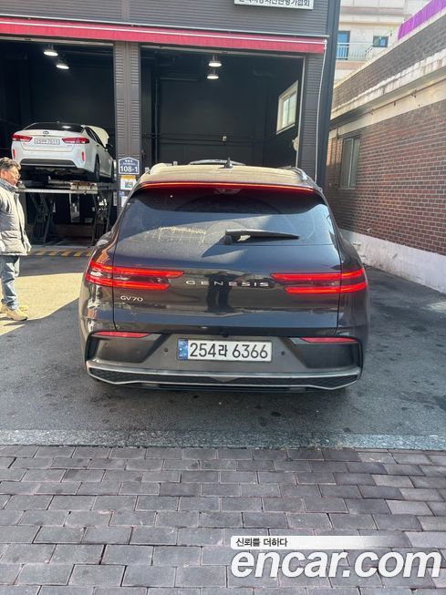 Genesis GV70 2.5T Gasoline 2WD, 2025