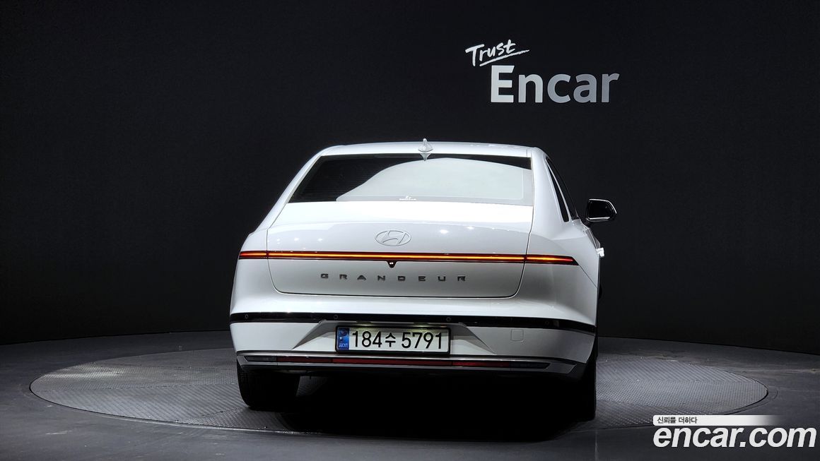 Hyundai Grandeur 2,5 Gasoline 2WD, 2025