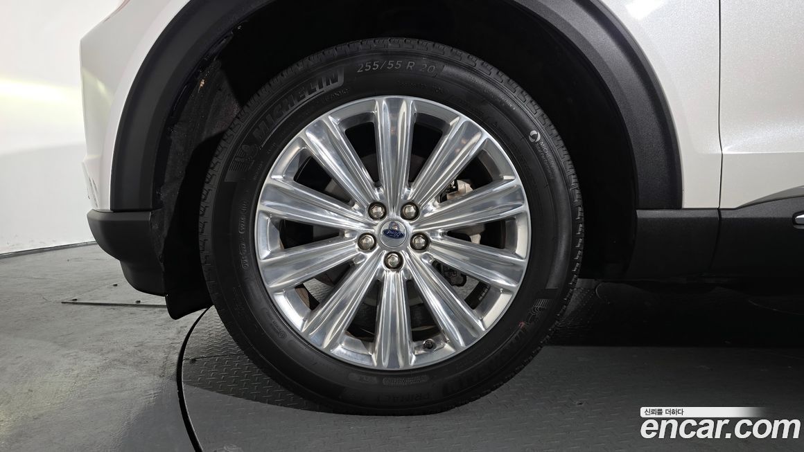 Ford Explorer 2.3 LimIted 4WD, 2022