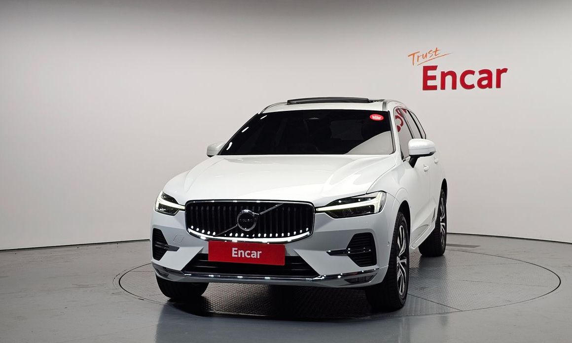 Volvo XC60 B5 Ultimate Bright, 2023