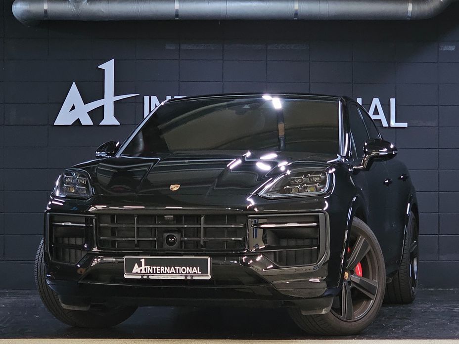 Porsche Cayenne 4.0 GTS Coupe, 2025