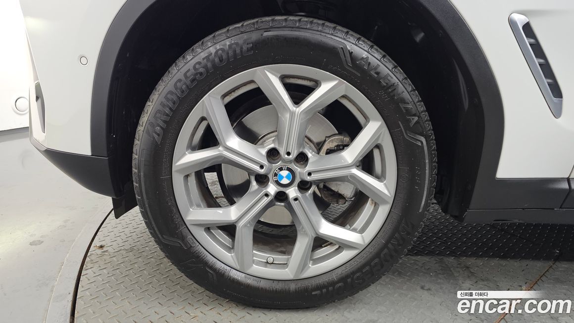 BMW X4 xDrive20i xLine, 2023