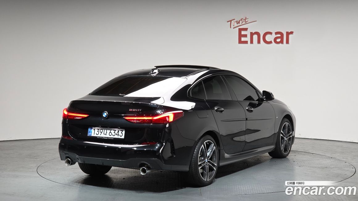 BMW 2-Series 220i M Sports, 2024