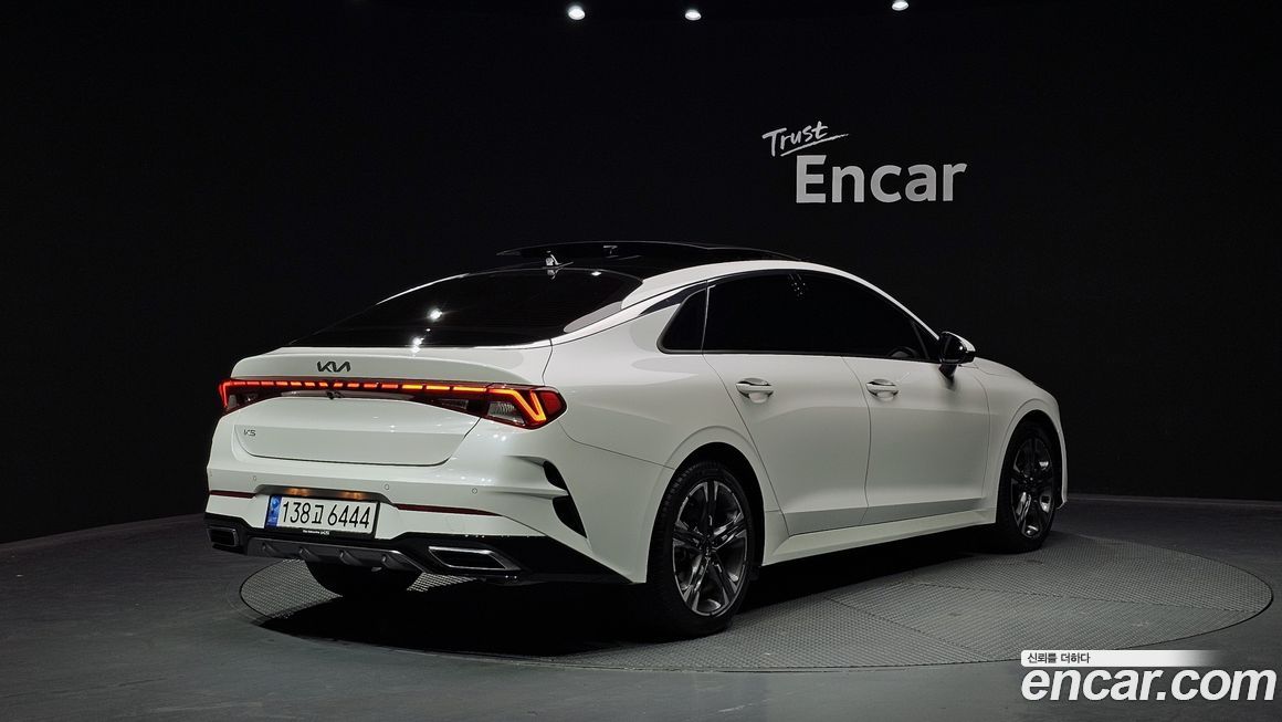 Kia K5 2.0, 2023