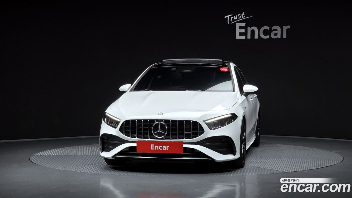 Mercedes-Benz A-Class AMG A35 4MATIC Sedan, 2024