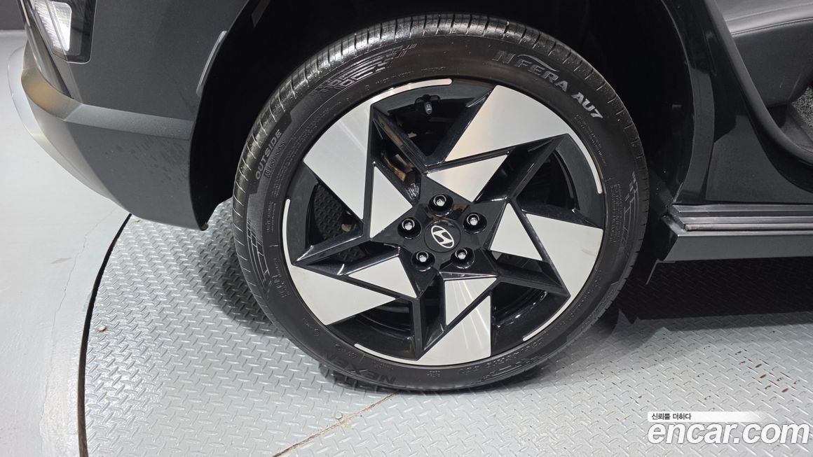 Hyundai Kona Gasoline 2.0 2WD, 2023