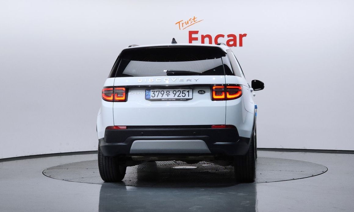 Land Rover Discovery Sport P250 SE, 2022