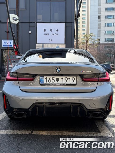 BMW 3-Series M340i Pro, 2025