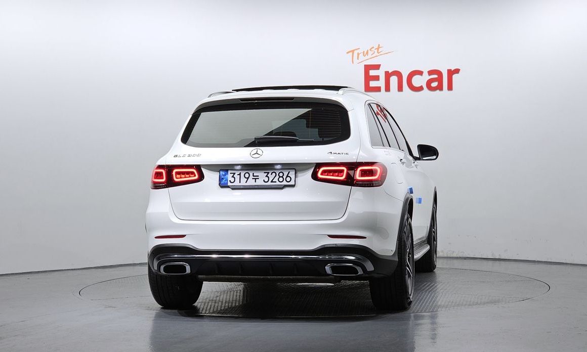 Mercedes-Benz GLC-Class GLC300 4MATIC, 2022
