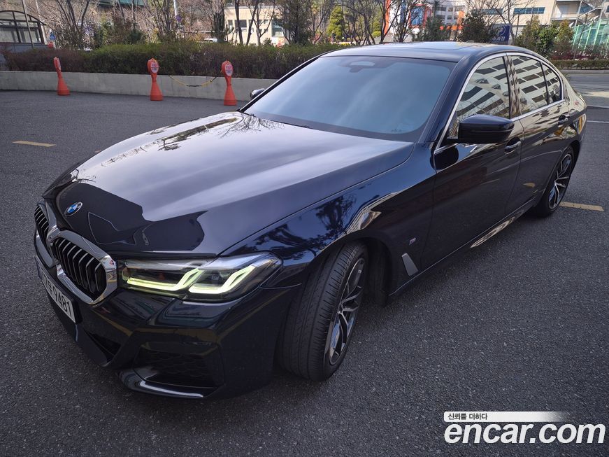 BMW 5-Series 520i M Sport, 2023