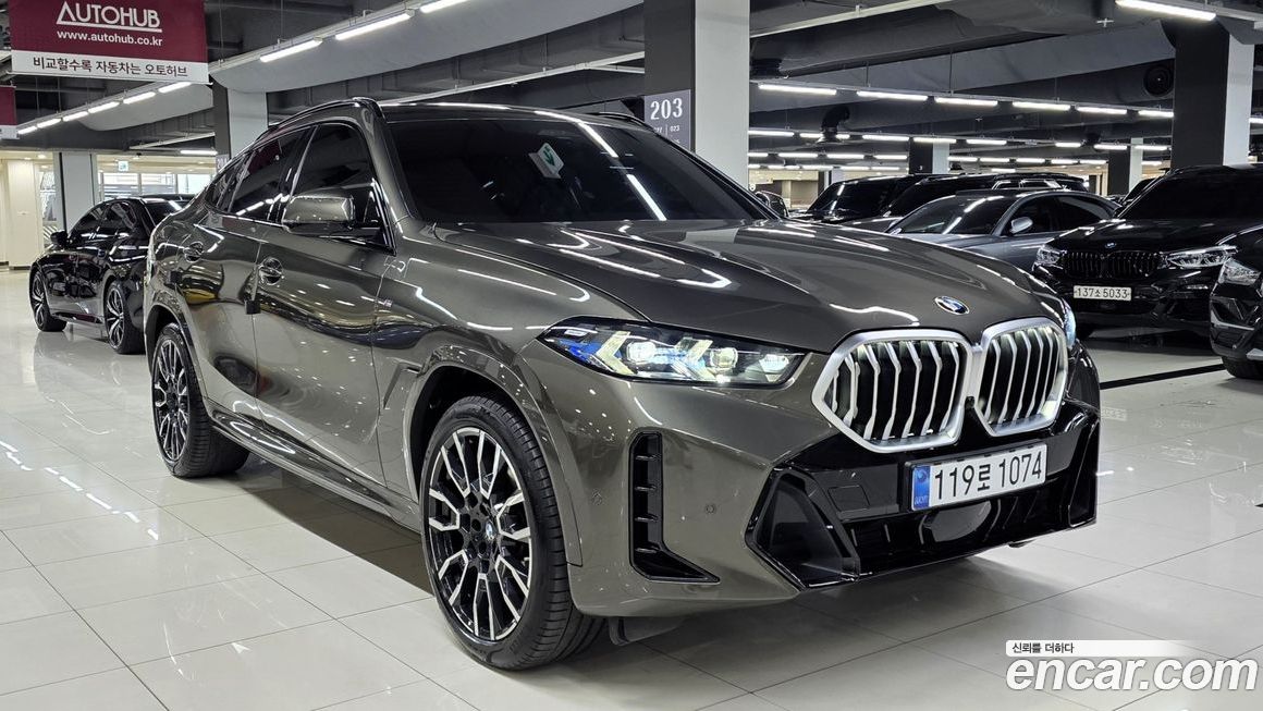 BMW X6 xDrive40i M Sport, 2025