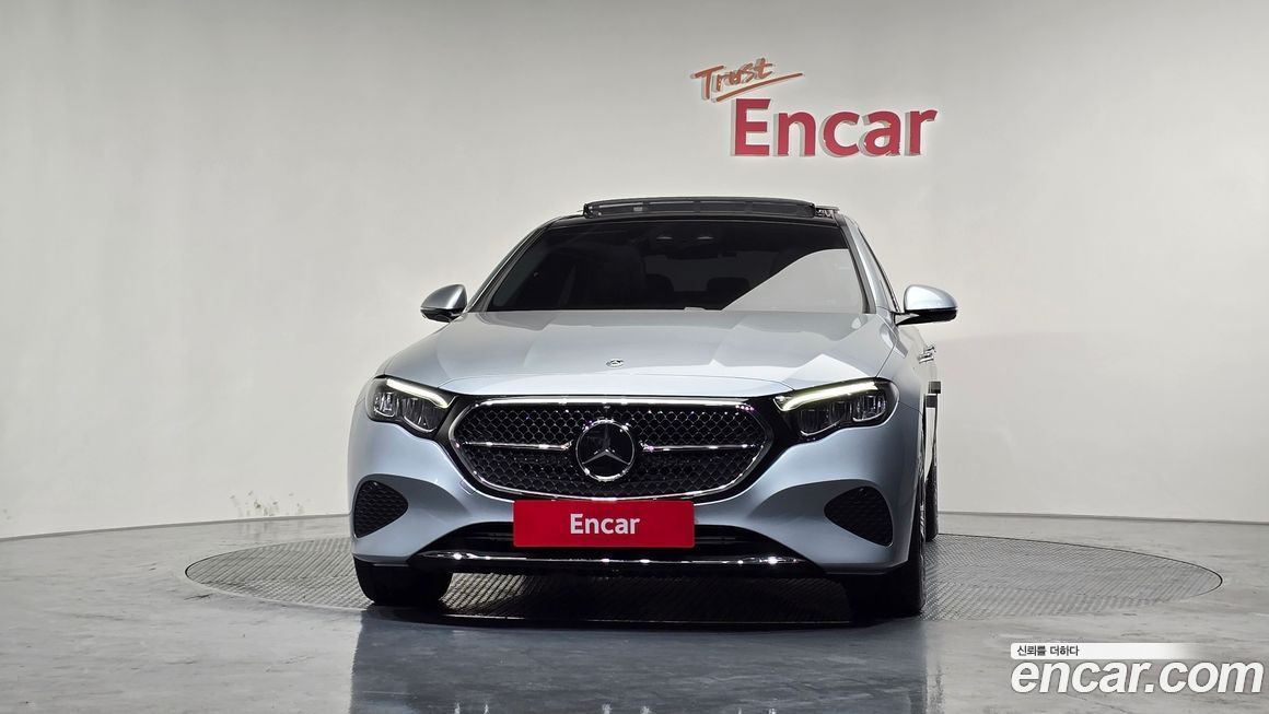 Mercedes-Benz E-Class E200 Avantgarde, 2024