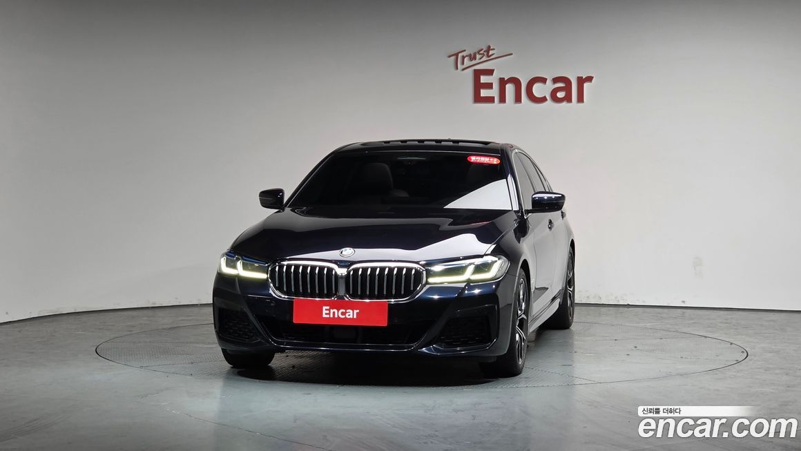 BMW 5-Series 530i xDrive M Sport Package, 2023