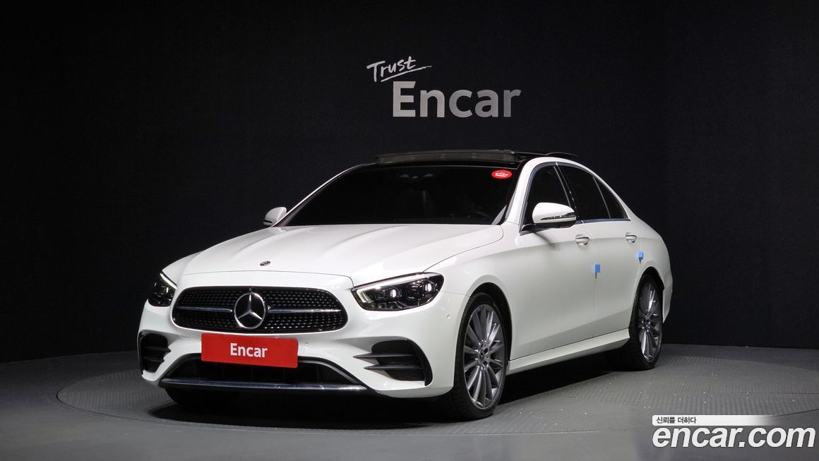 Mercedes-Benz E-Class E350 4MATIC AMG Line, 2022
