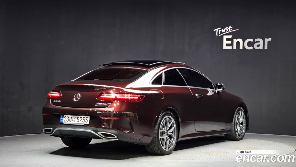 Mercedes-Benz E-Class E300d 4MATIC Coupe, 2023