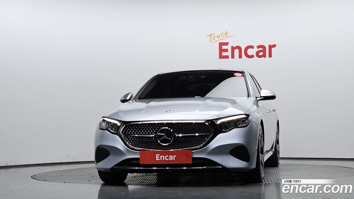 Mercedes-Benz E-Class E200 Avantgarde, 2024