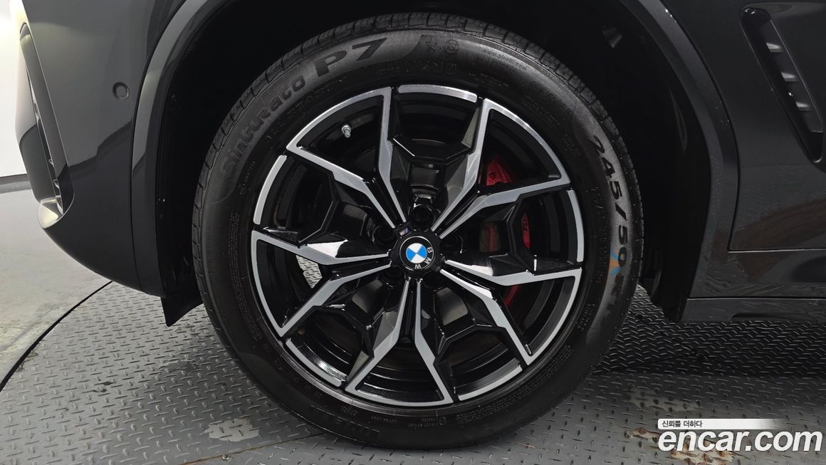 BMW X4 xDrive20i M Sports Pro, 2024