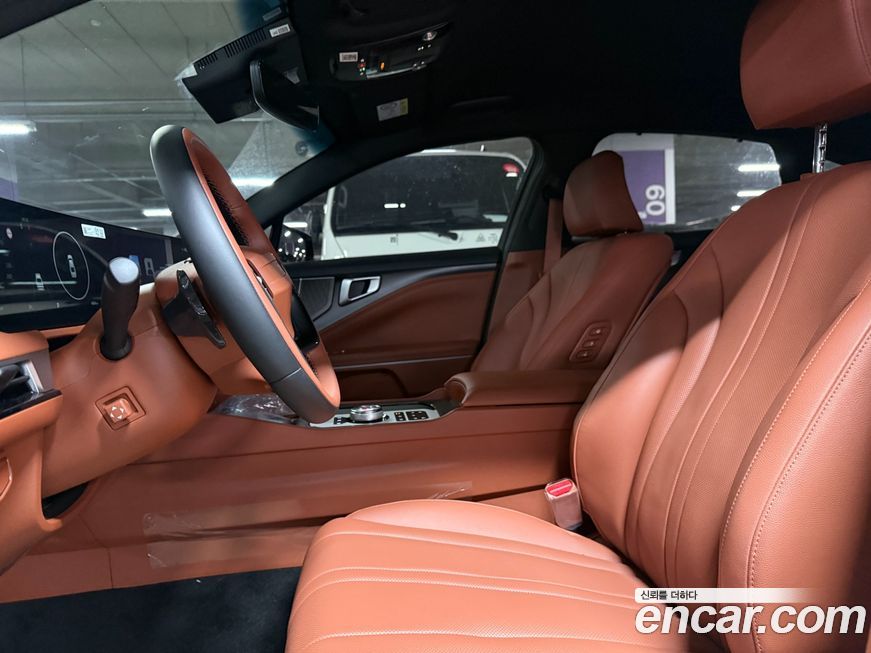 Kia K8 2.5 Gasoline 2WD, 2025