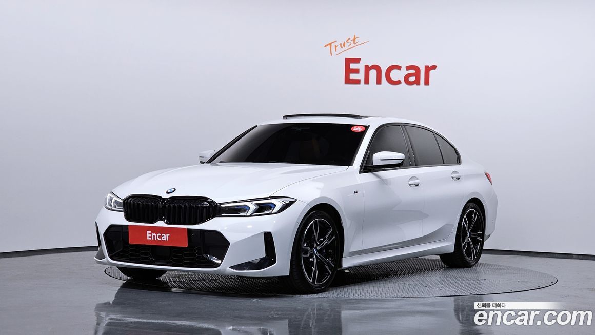 BMW 3-Series 320i M Sport, 2023