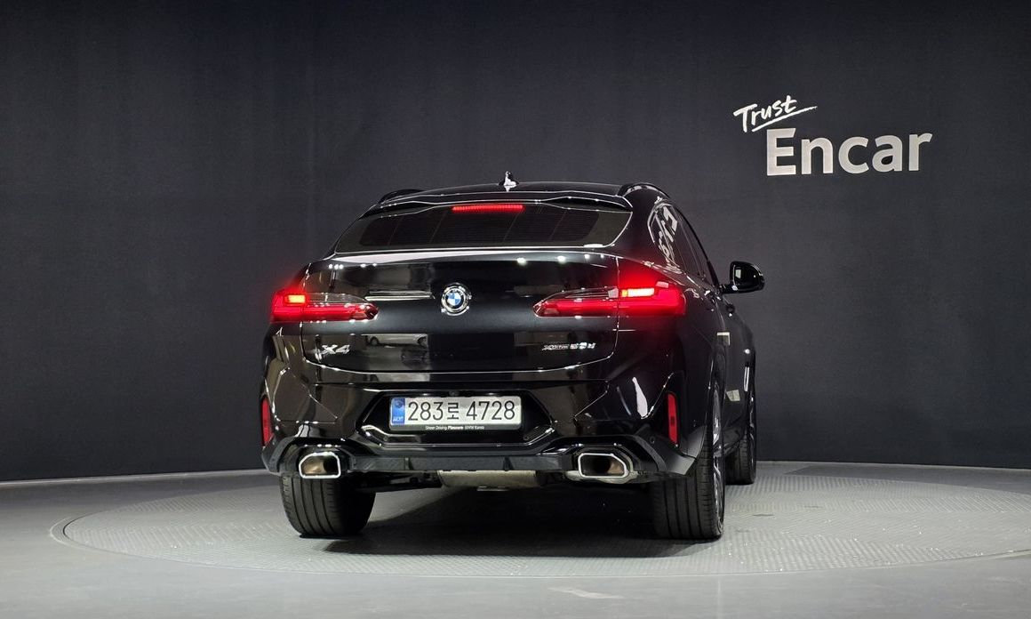 BMW X4 xDrive20d M Sport, 2025